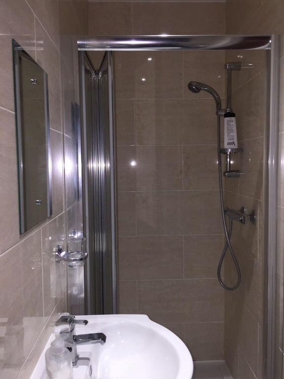 Property photo 2 of 4