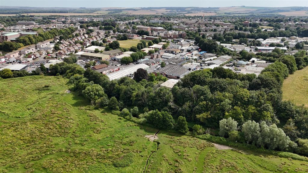 Property photo 1 of 13 Dji_20250728153319_0014_D.Jpg