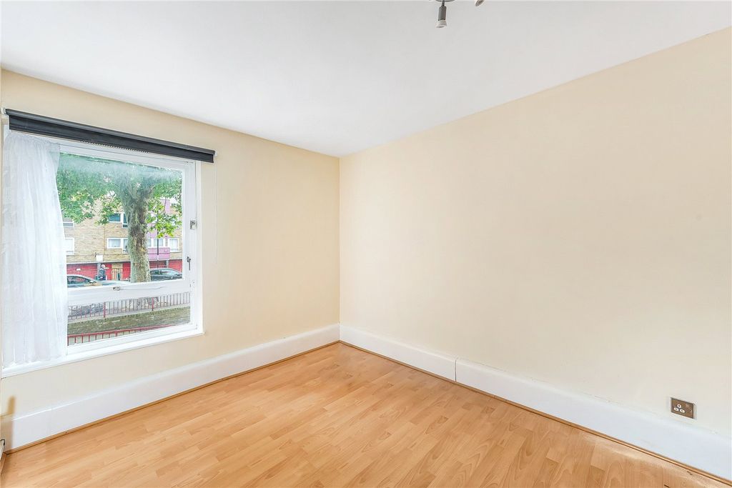 Property photo 3 of 10 Picture No. 09