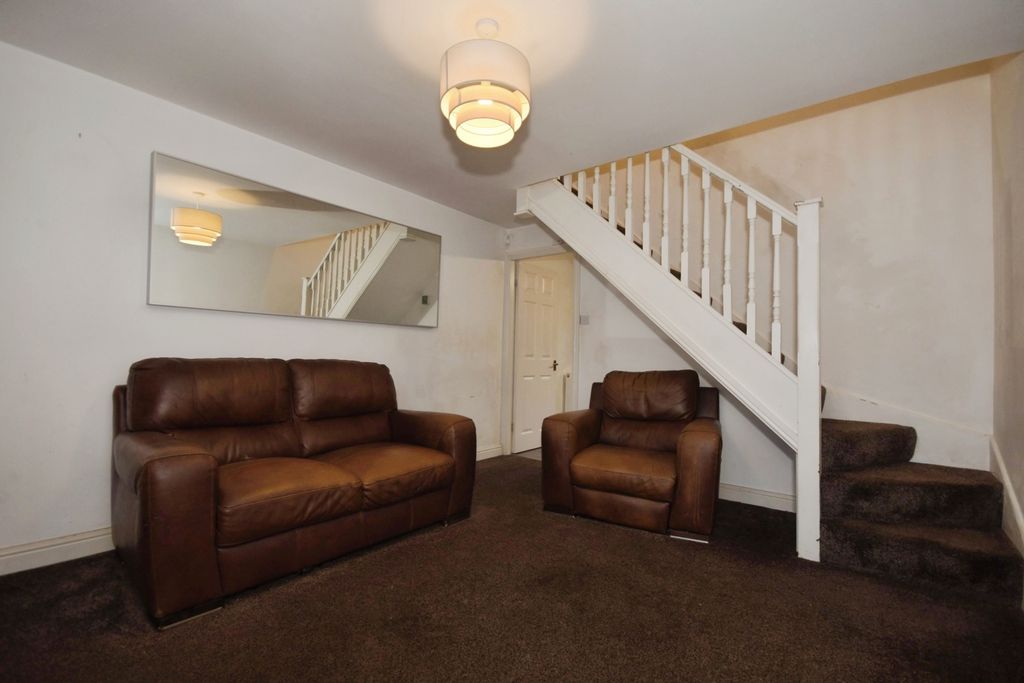 Property photo 2 of 14 Pbox-Img.Jpg