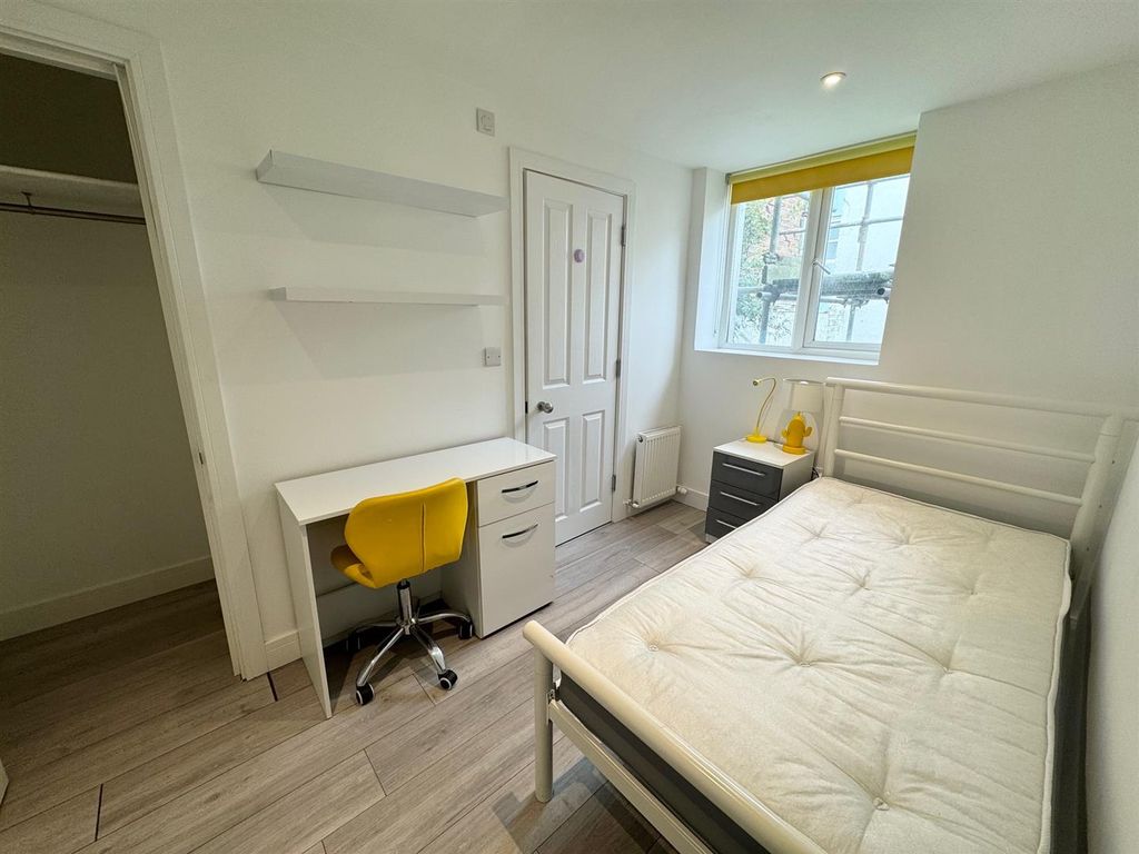 Property photo 2 of 8 Img_5111.Jpeg