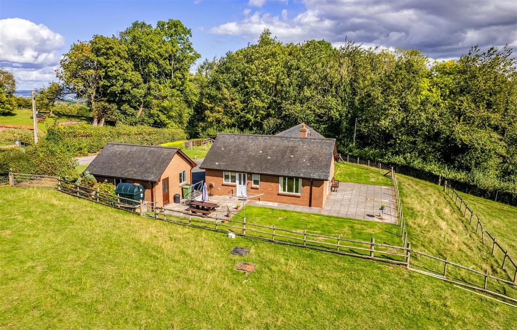 Property photo 1 of 23