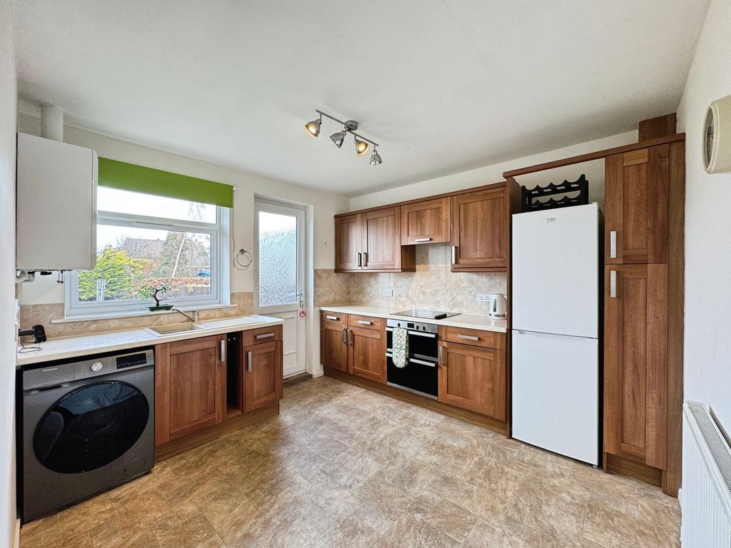 Property photo 3 of 13 Photo 12