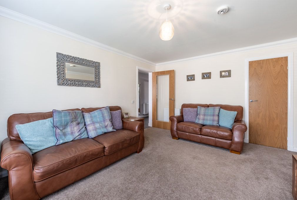 Property photo 3 of 25