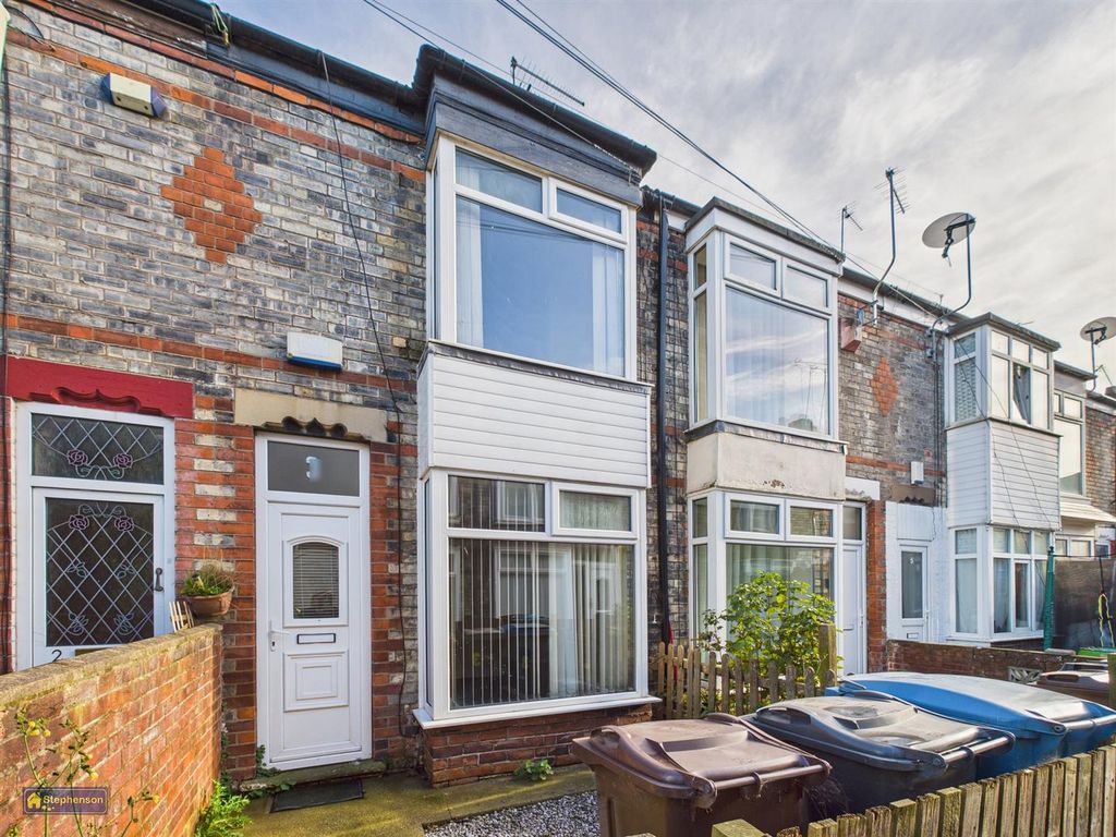 Property photo 1 of 6 Carisbrooke Avenue