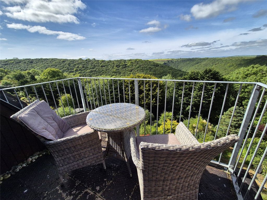 Property photo 2 of 16 2 - Balcony