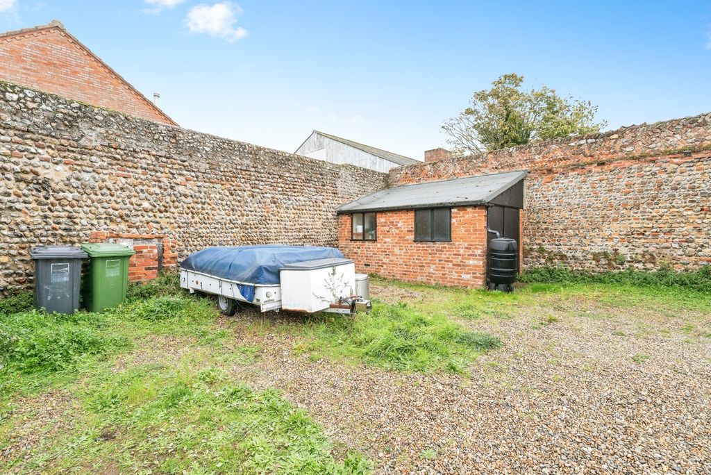 Additional image 16 of 2 bed flat for saleTunn Street, Fakenham, Norfolk NR21