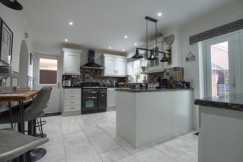 Property photo 2 of 21 Gy3.Jpg