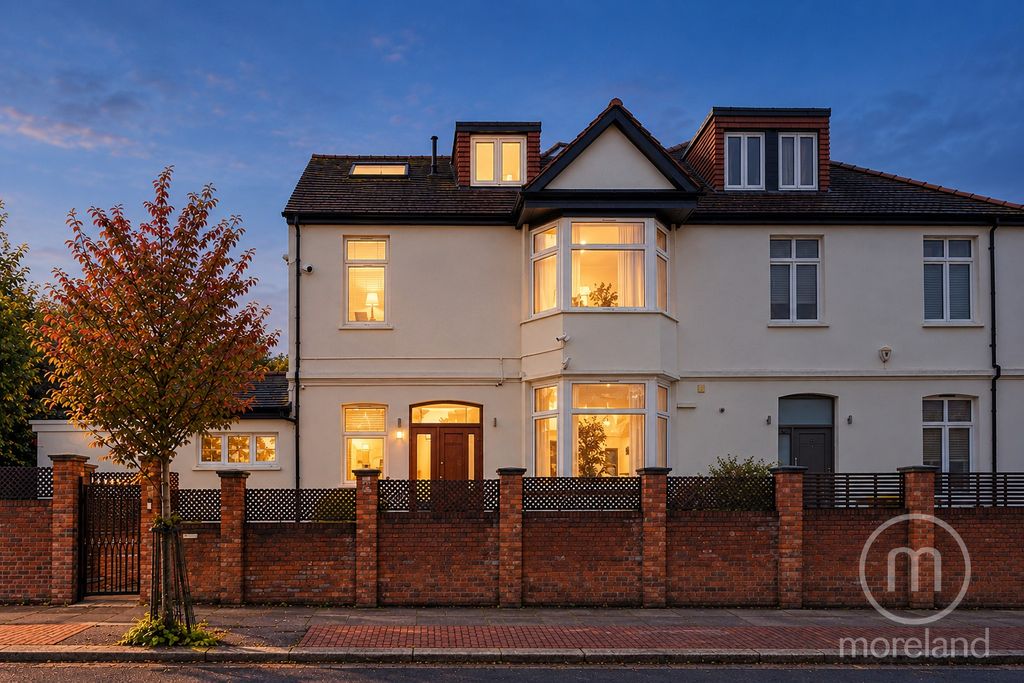 Property photo 1 of 18 5521491
