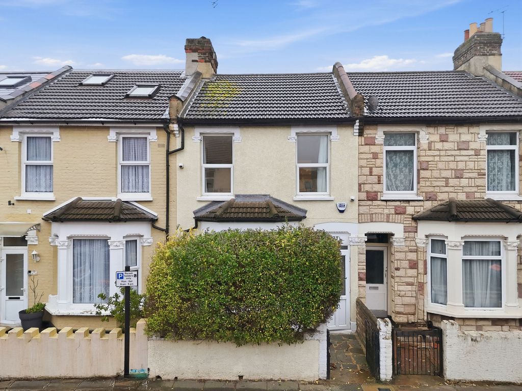 Property photo 1 of 26