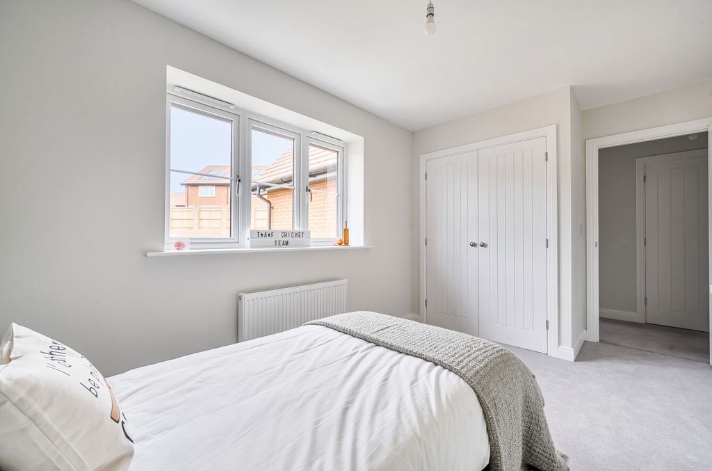 Additional image 17 of 4 bed detached house for saleHackney Way, Mortimer Common, Reading, Berkshire RG7