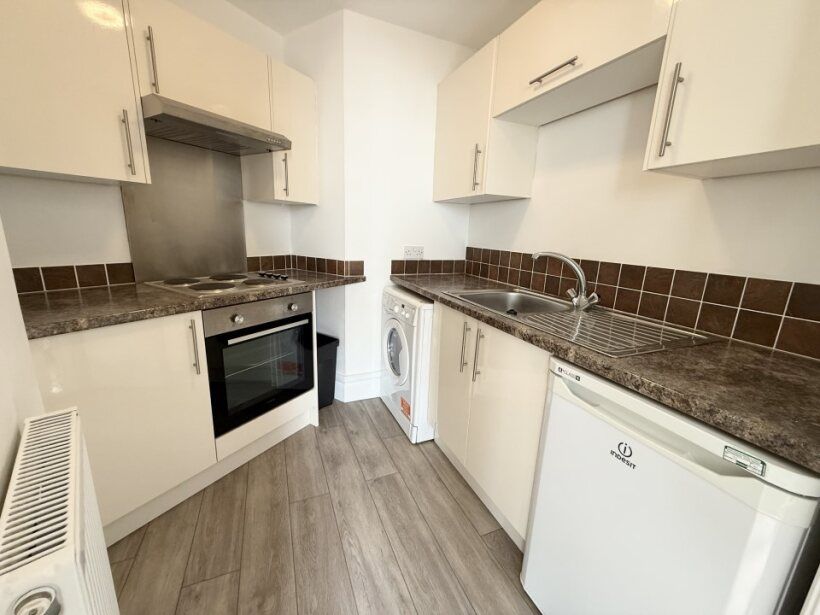 Property photo 1 of 4