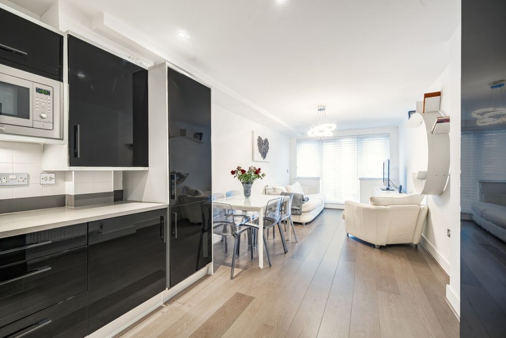 Property photo 1 of 8 1202310 (14)