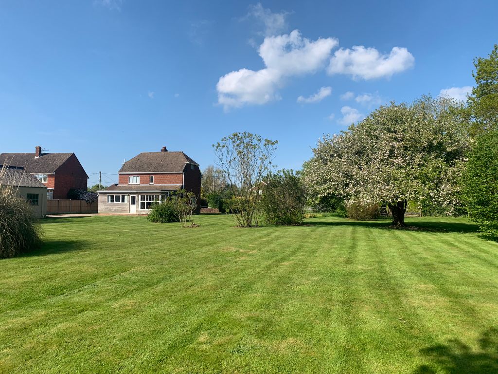Property photo 1 of 14 Img_2284