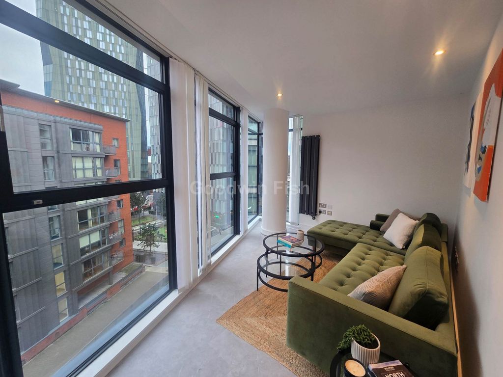 Property photo 2 of 13