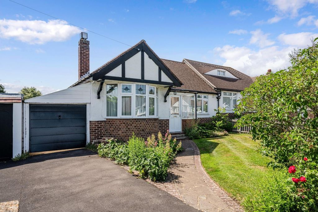 Property photo 1 of 14 Firswood Avenue