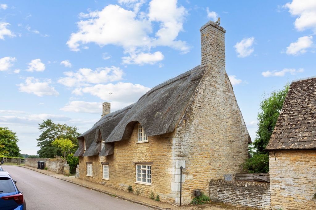 Property photo 1 of 18 Duddington