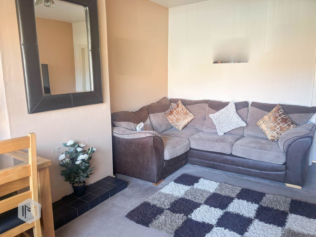 Property photo 2 of 11 Picture No. 14