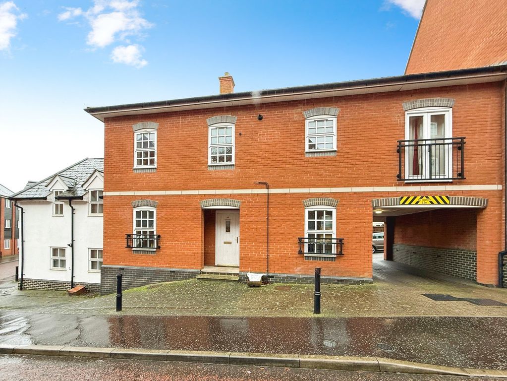 Property photo 1 of 6