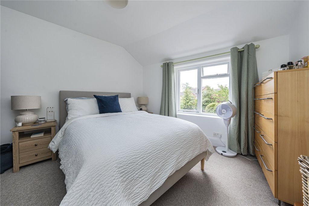 Property photo 2 of 9 Picture No. 5