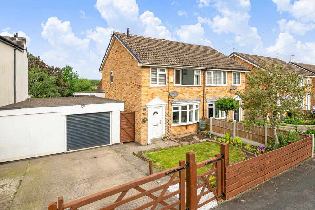 Property photo 1 of 16 Picture No. 13
