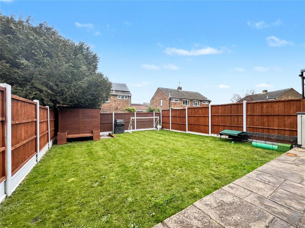 Property photo 3 of 22 Picture No. 17