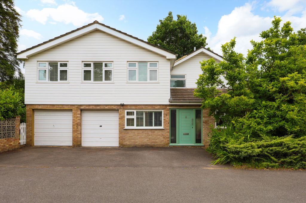 Property photo 1 of 18 Image