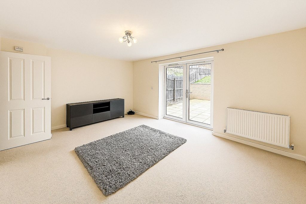 Property photo 3 of 10 Picture No. 23