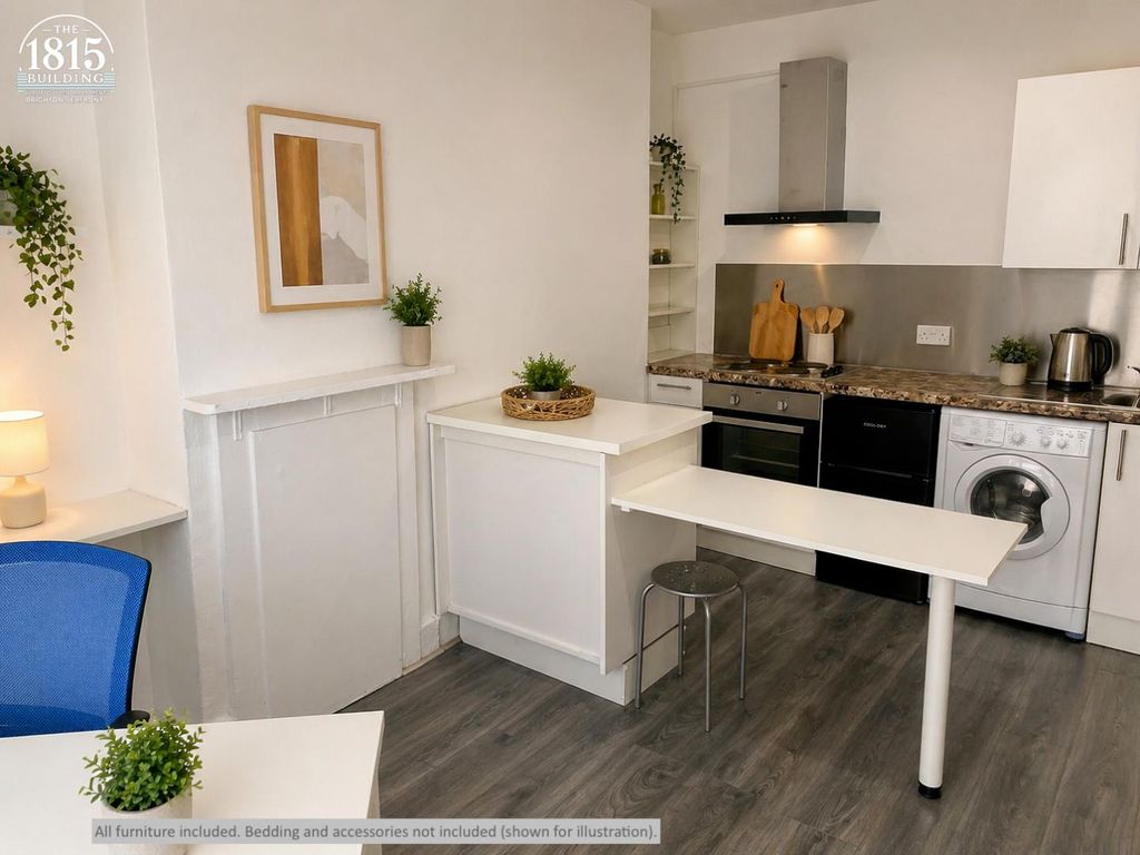 Property photo 3 of 9 Flat 17 Dining.Png