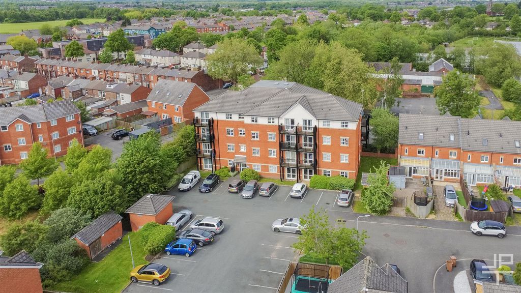 Property photo 2 of 5 Dji_0374.Jpg