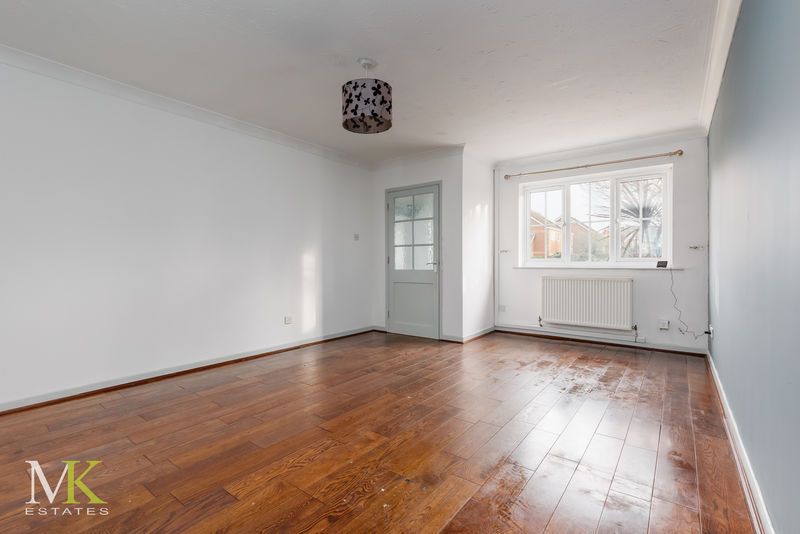 Property photo 3 of 10 Photo 5