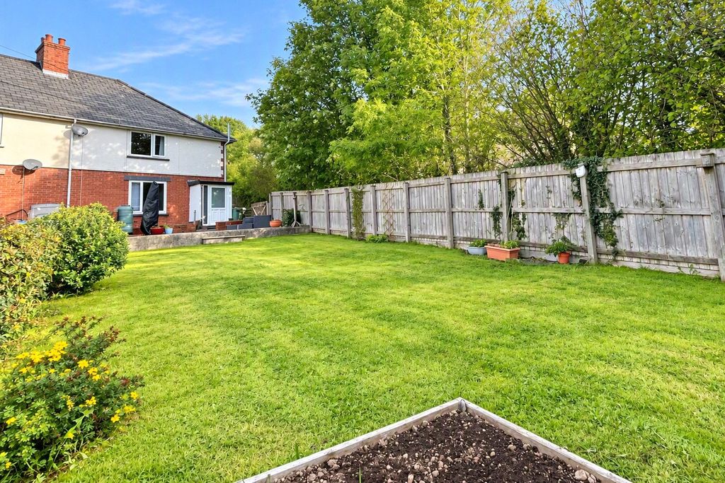 Property photo 1 of 10 Picture No. 02