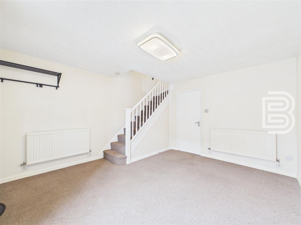 Property photo 3 of 15 Cam03823G0-Pr0163-Still005.Jpg