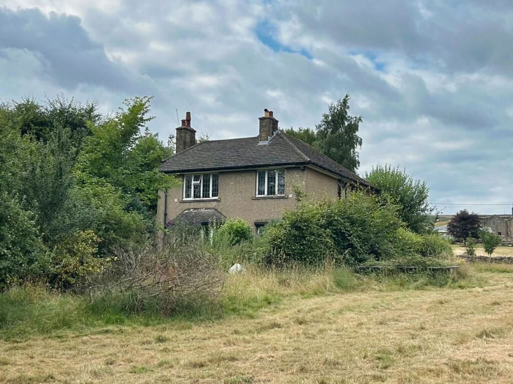 Property photo 3 of 26