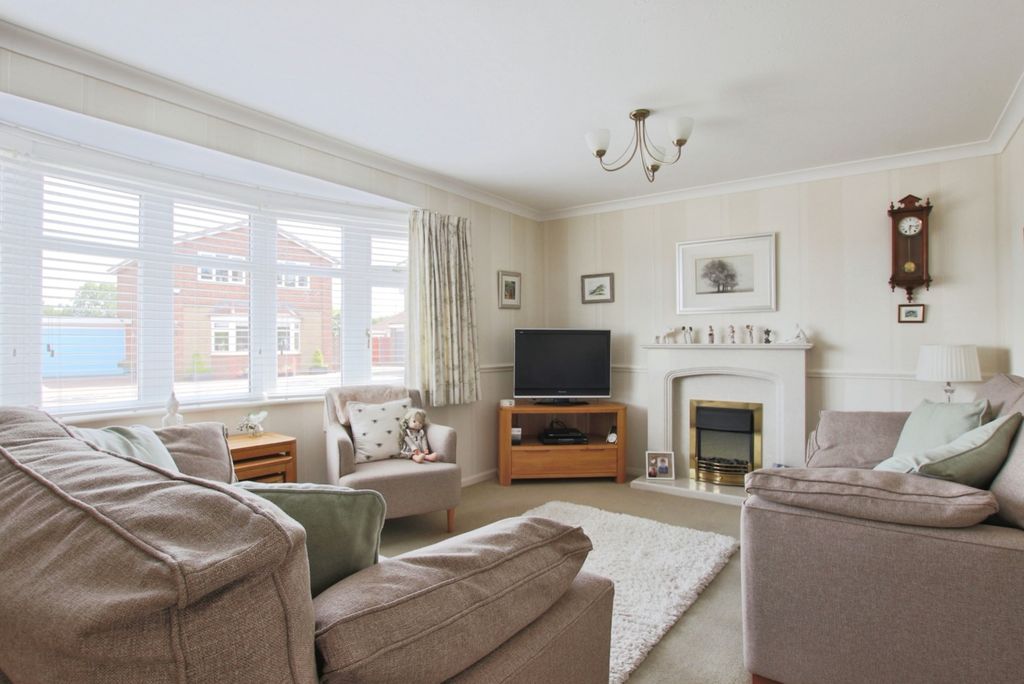 Property photo 2 of 20 4297665