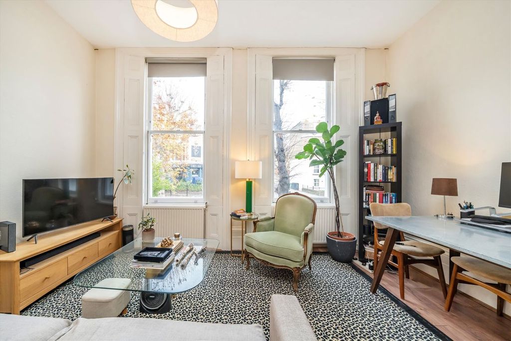 Property photo 2 of 5