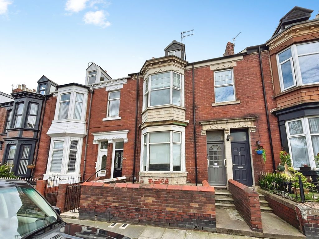 Property photo 3 of 15 4958672