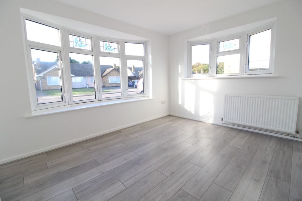 Property photo 3 of 9 1084234