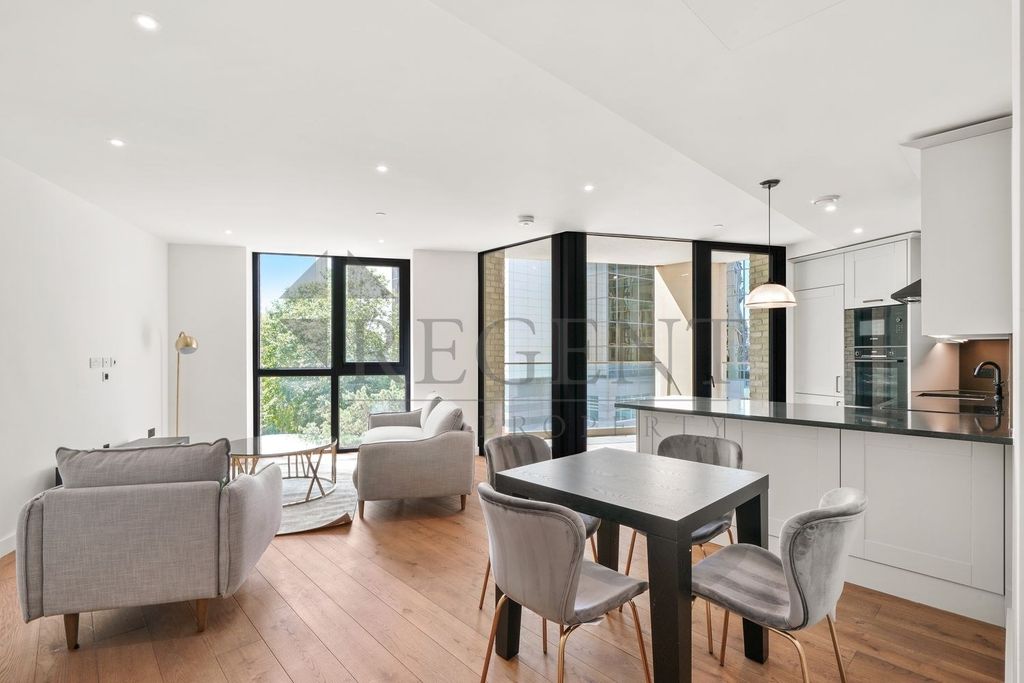 Property photo 1 of 17 Open Plan