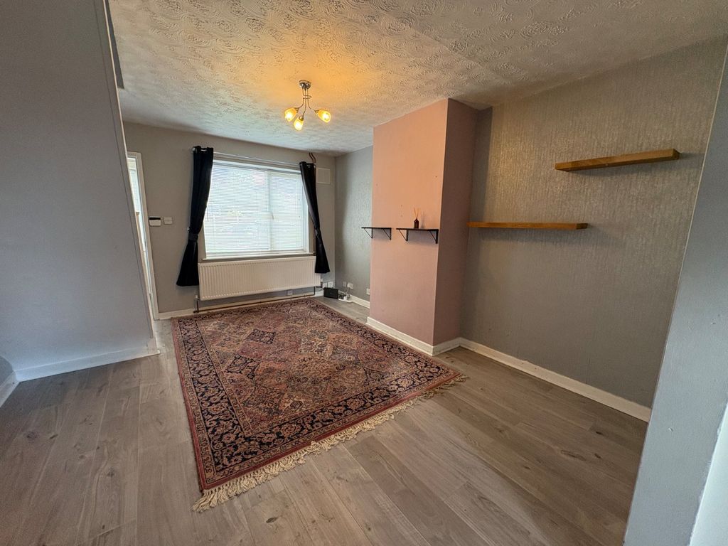 Property photo 3 of 9 Picture No. 02