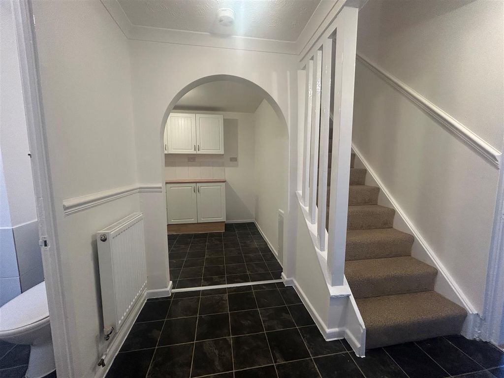 Property photo 2 of 12 Entrance.Jpg