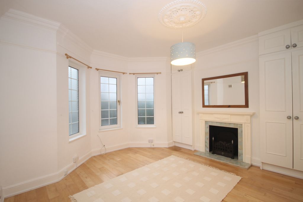 Property photo 2 of 12 Photo 2