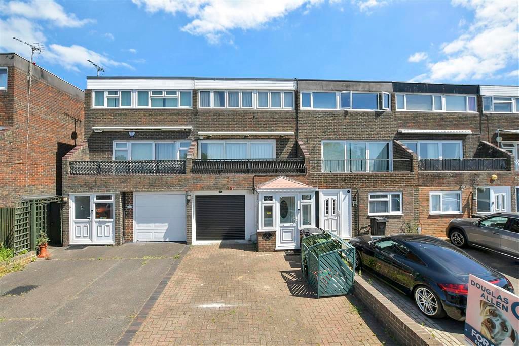 Property photo 1 of 16 External (Web)