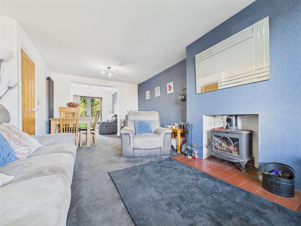 Property photo 2 of 20 Cam01407G0-Pr0031-Still013.Jpg