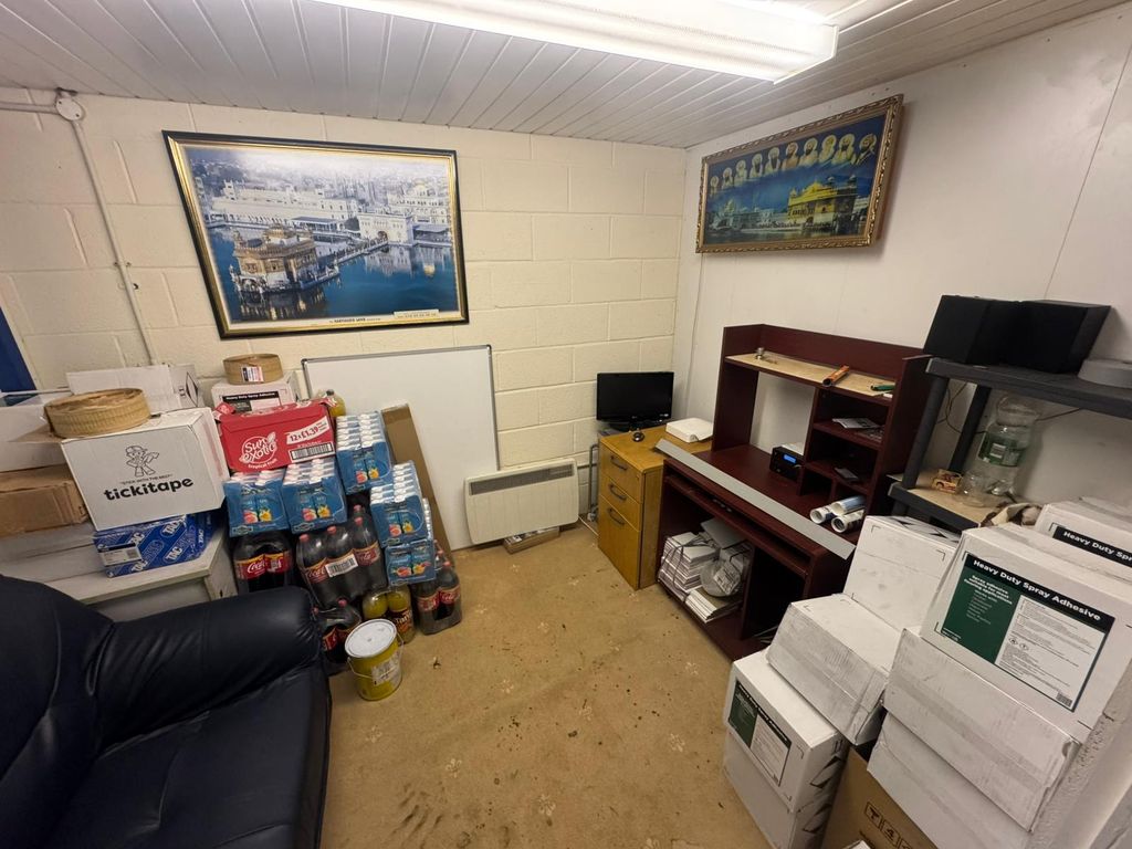 Property photo 1 of 5 Gallery