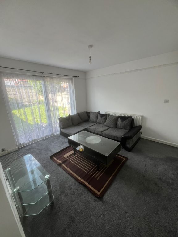 Property photo 3 of 21