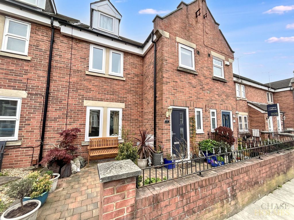 Property photo 1 of 24