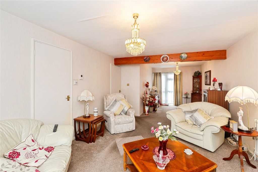 Property photo 2 of 13 Picture No. 03