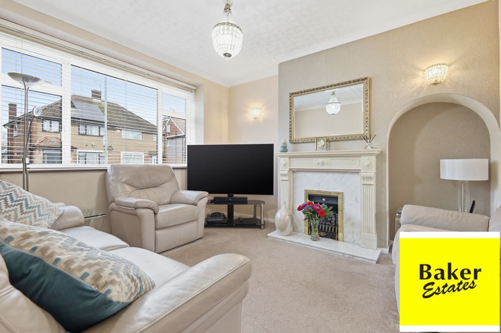 Property photo 3 of 19