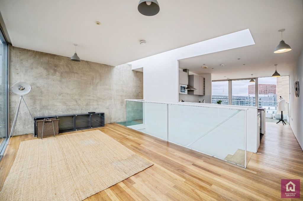 Property photo 1 of 26 Picture No. 13